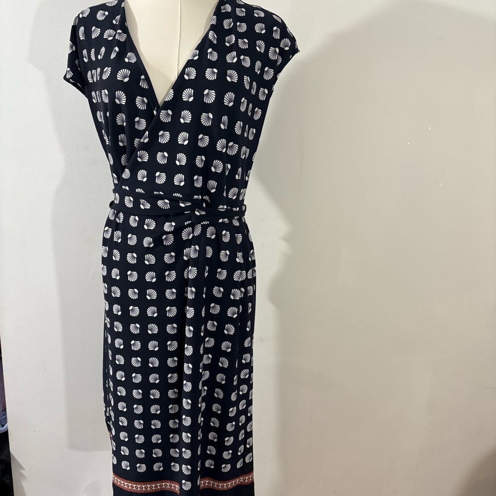Ann Taylor Navy and White Patterned Dress